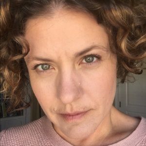 Meet your Posher, Angie